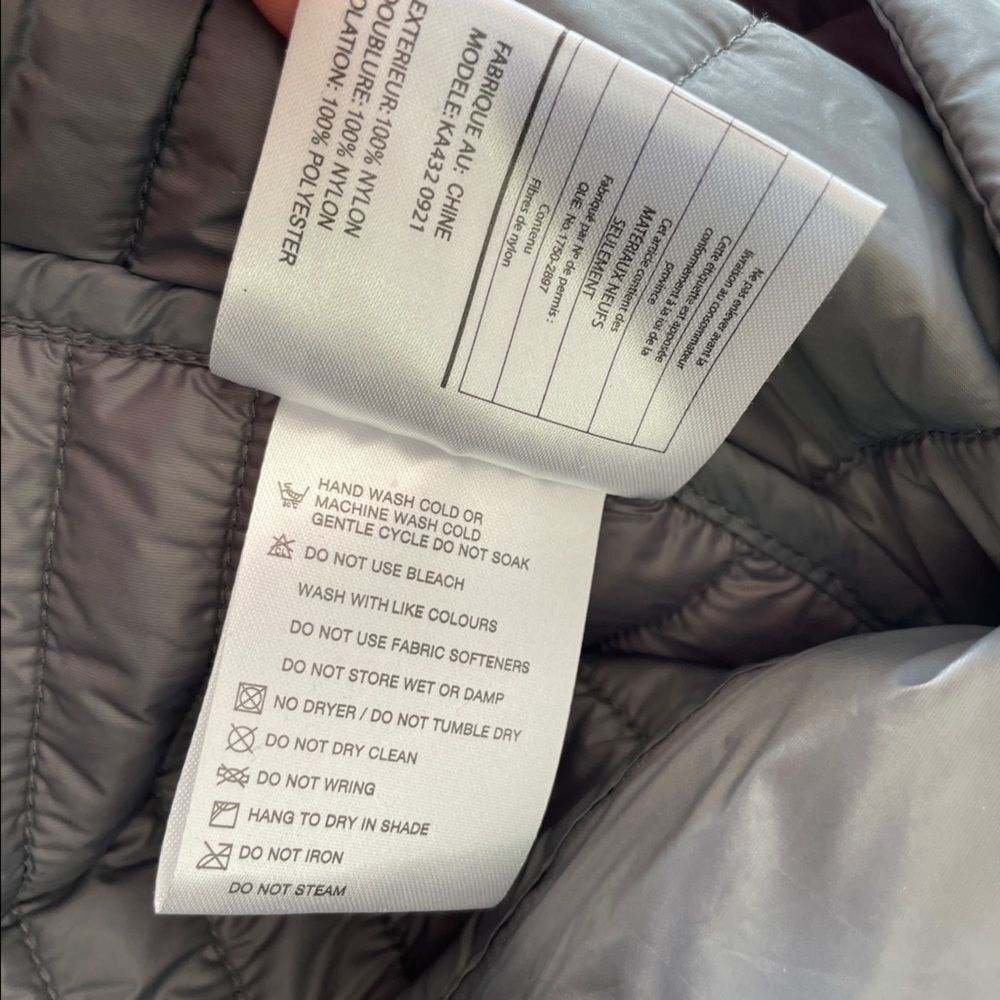 Karbon Men's Quest II Ultralight Puffer Jacket In Grey and Black Size XL - Picture 10 of 13